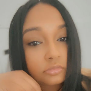 Meet your Posher, Neeks